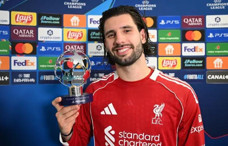 kaiyun.com-杰拉德：索博有能力达到世界级水平，要保持谦逊继续努力踢球